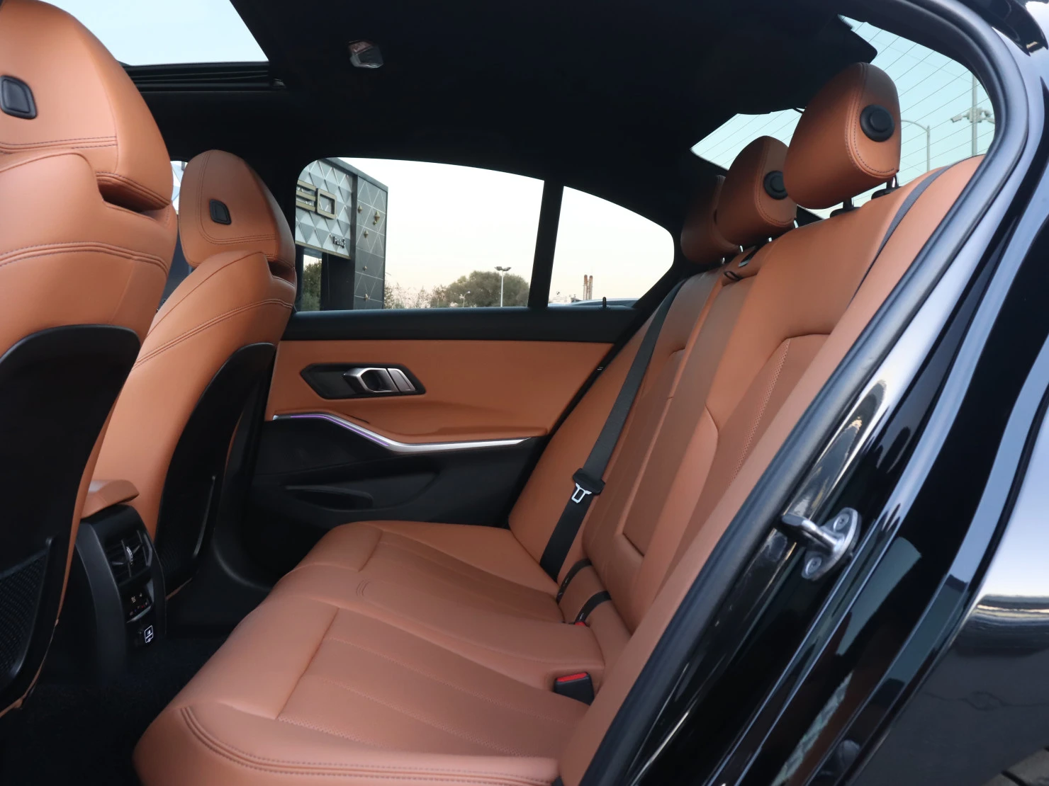 BMW 3 серии, 2022