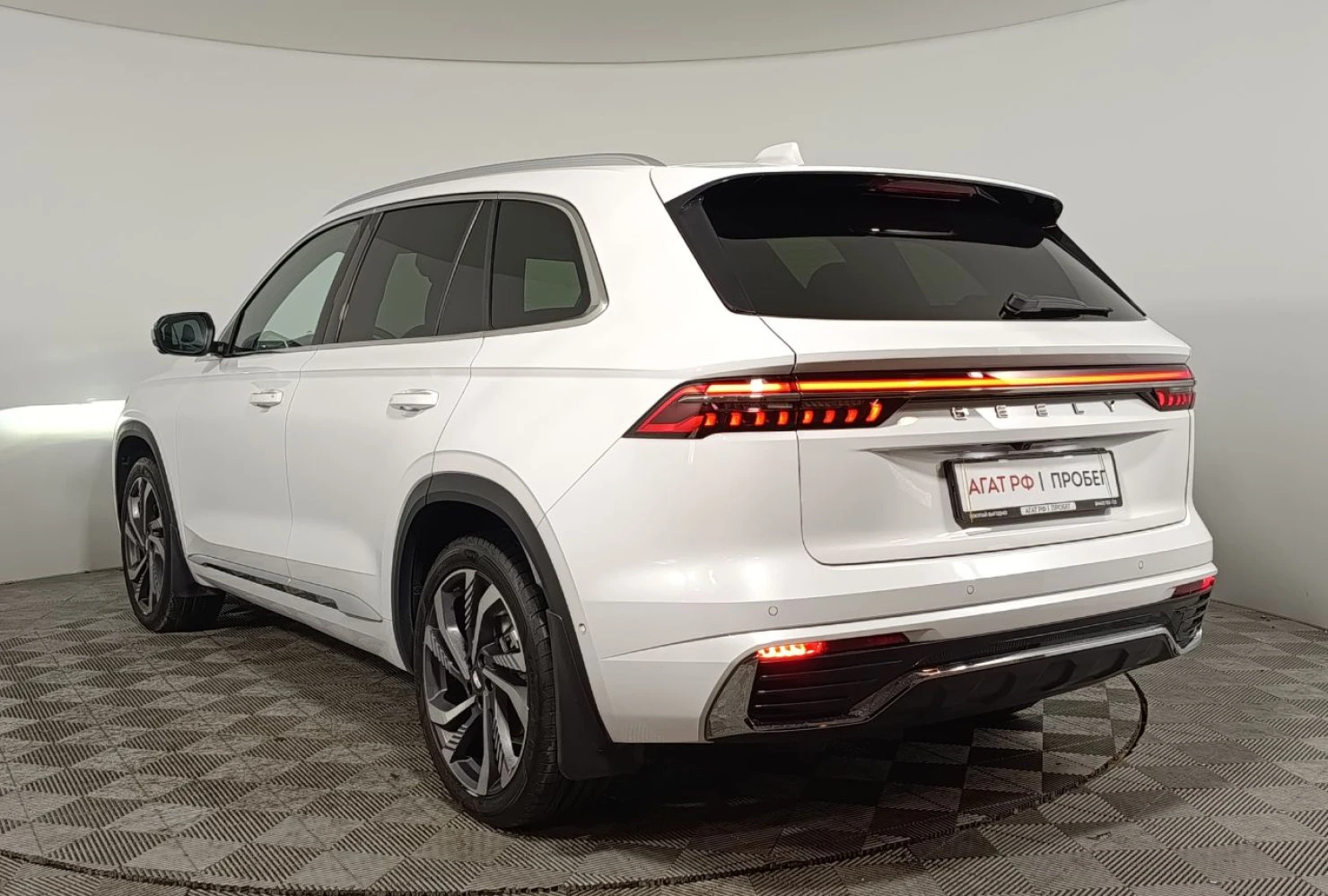 Geely Monjaro, 2024