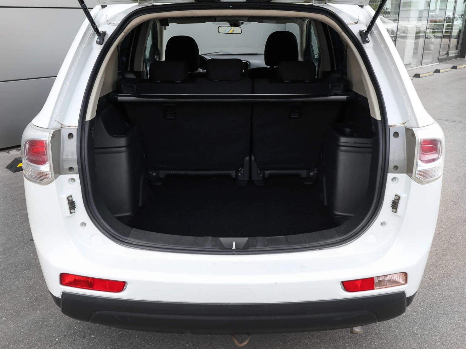 Mitsubishi OUTLANDER, 2014