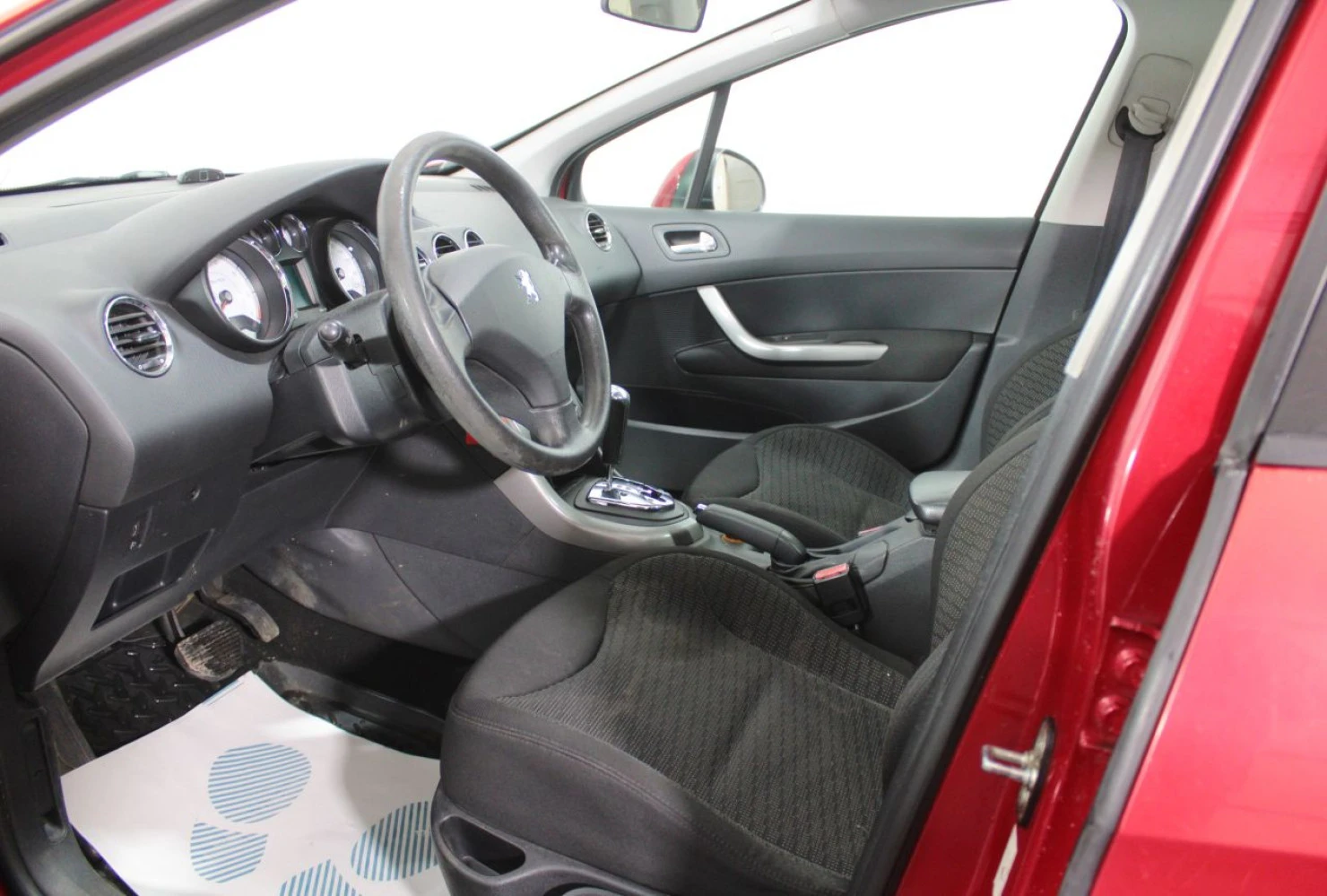 Peugeot 308, 2008