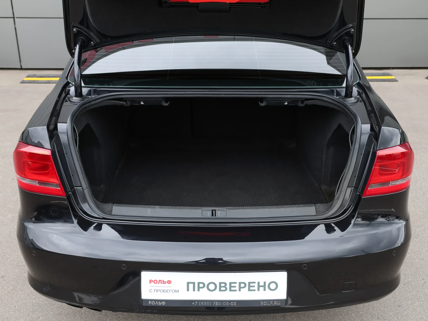 Volkswagen Passat, 2011