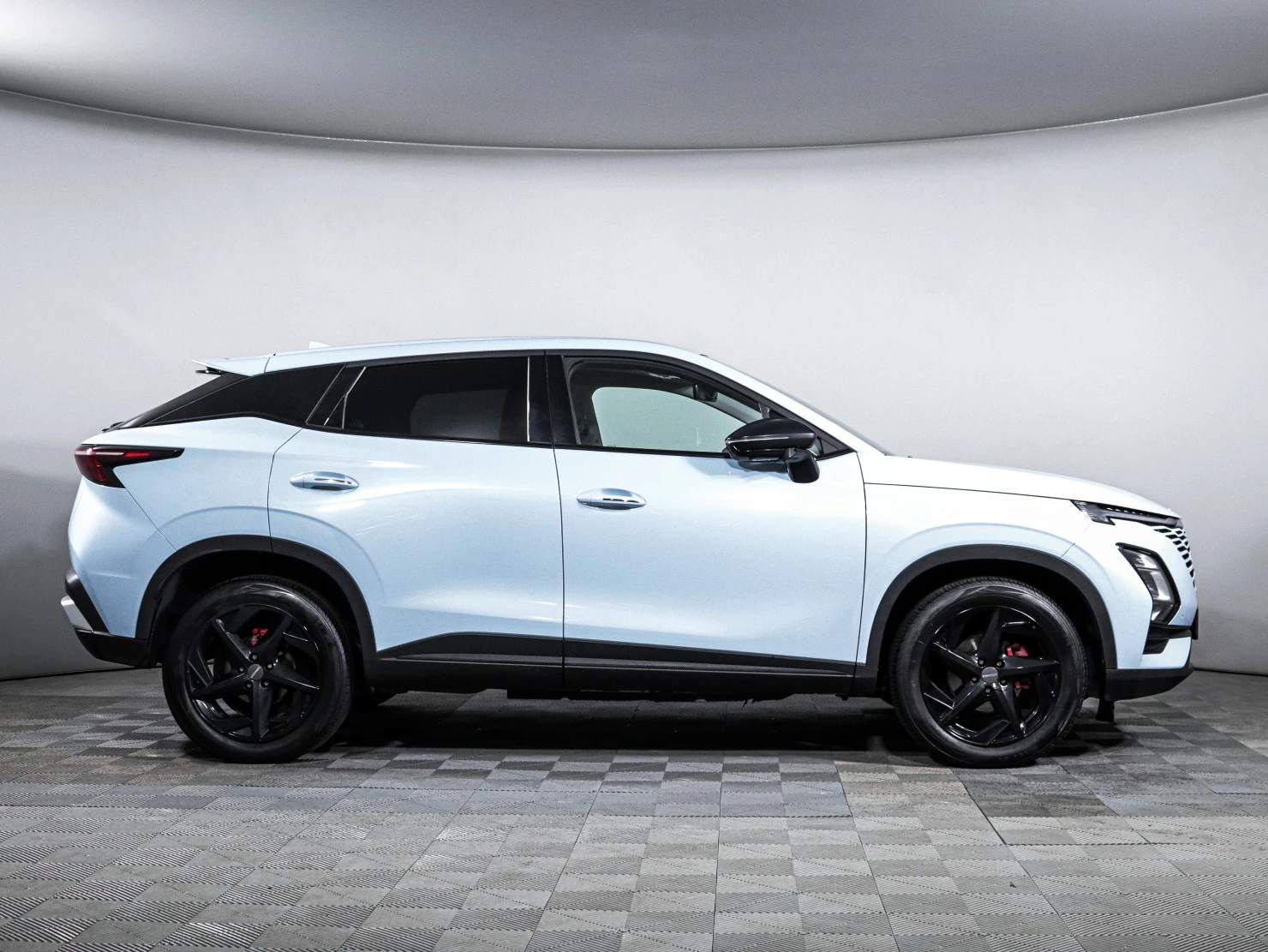 OMODA C5, 2023