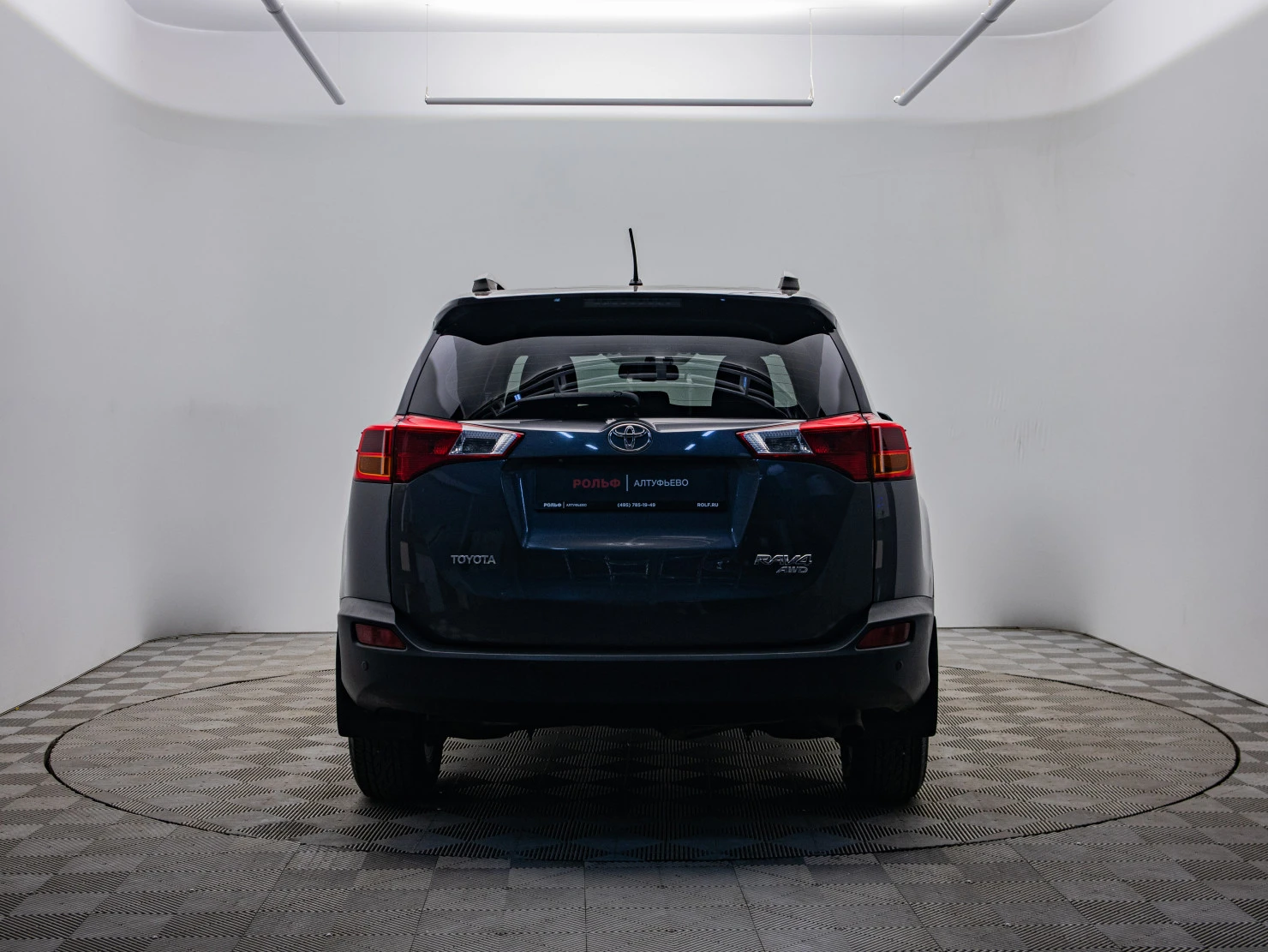 Toyota RAV4, 2013