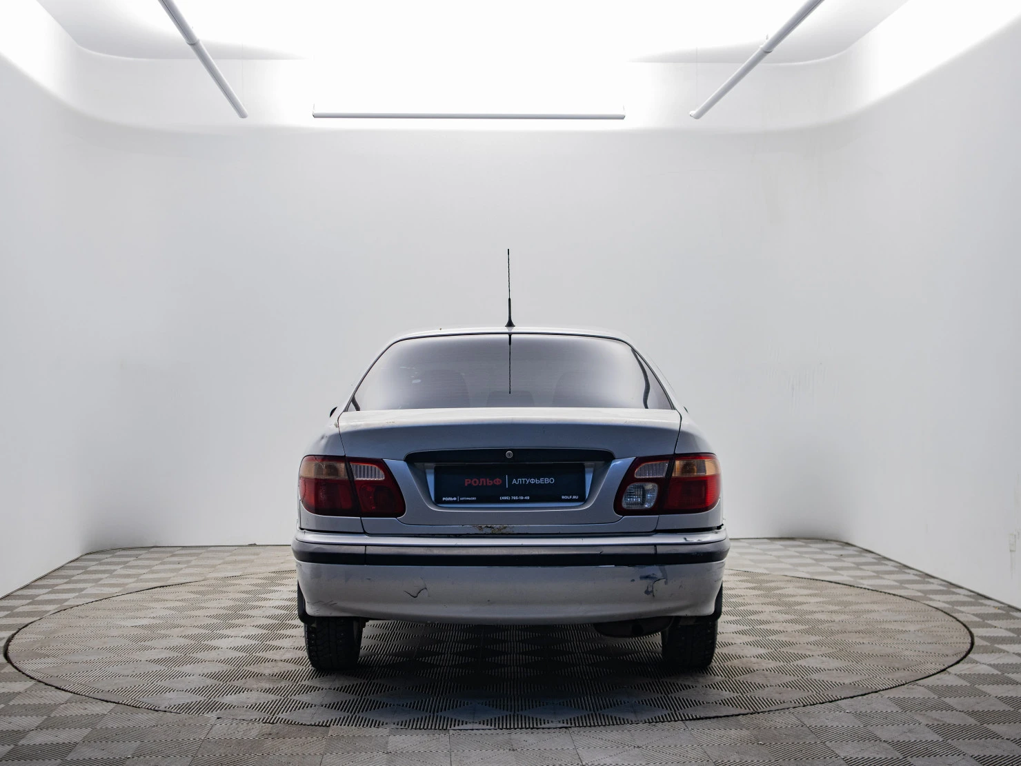 Nissan Almera, 2001