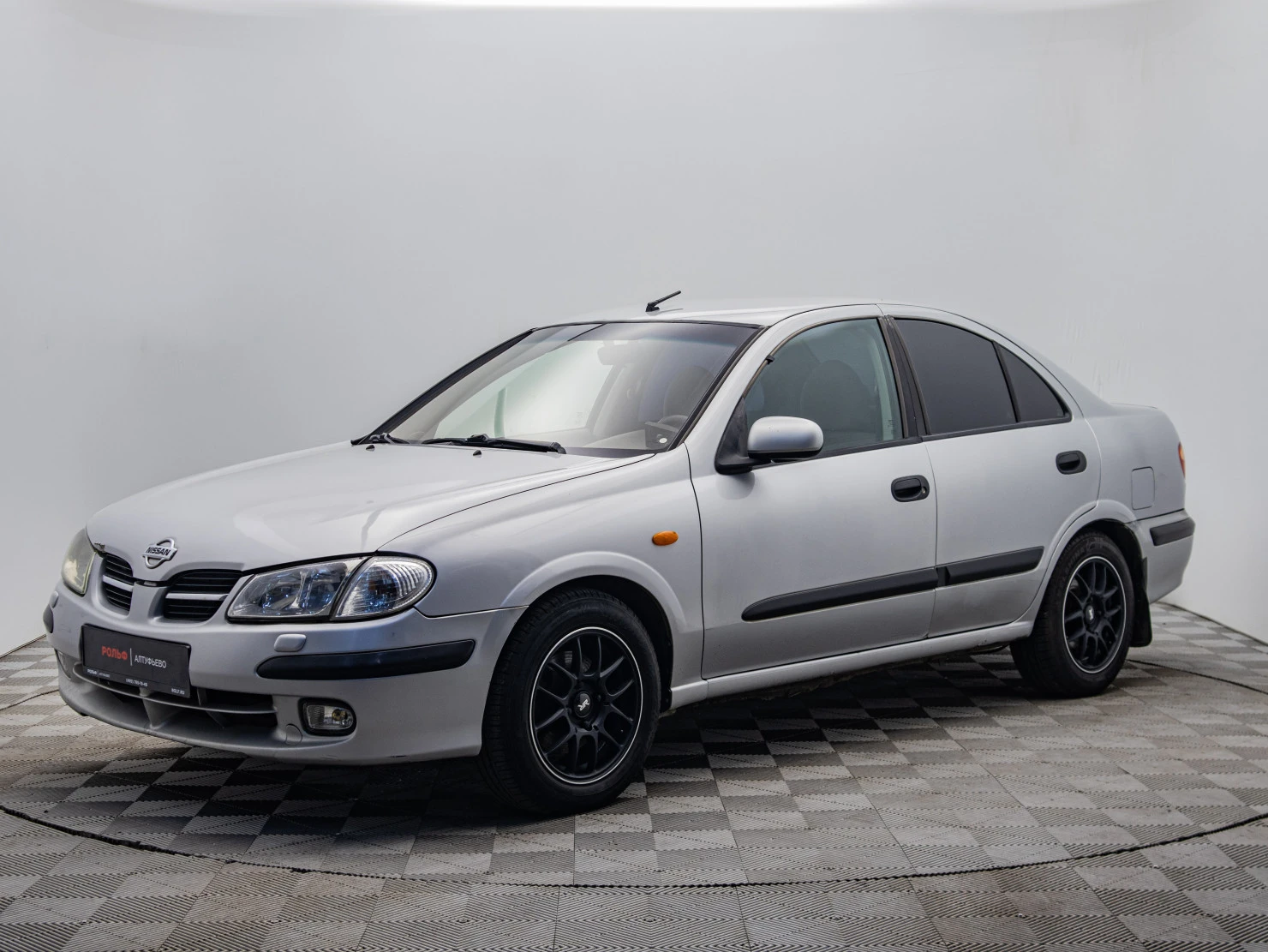 Nissan Almera, 2002