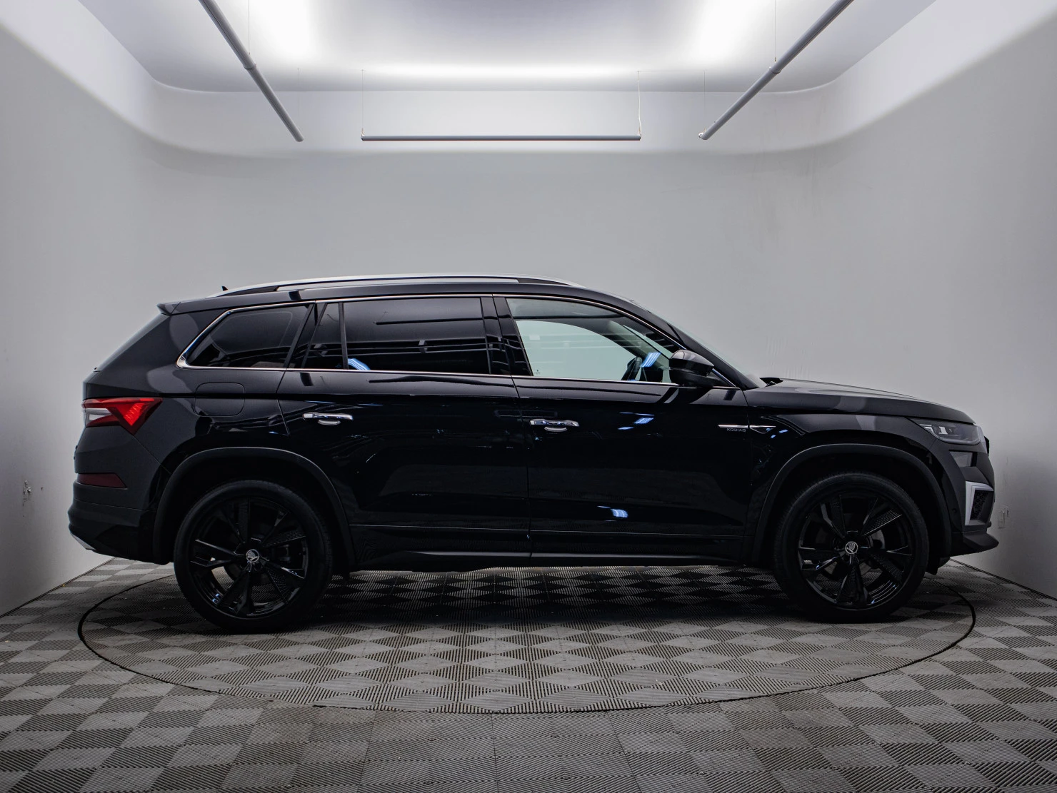 ŠKODA KODIAQ, 2023