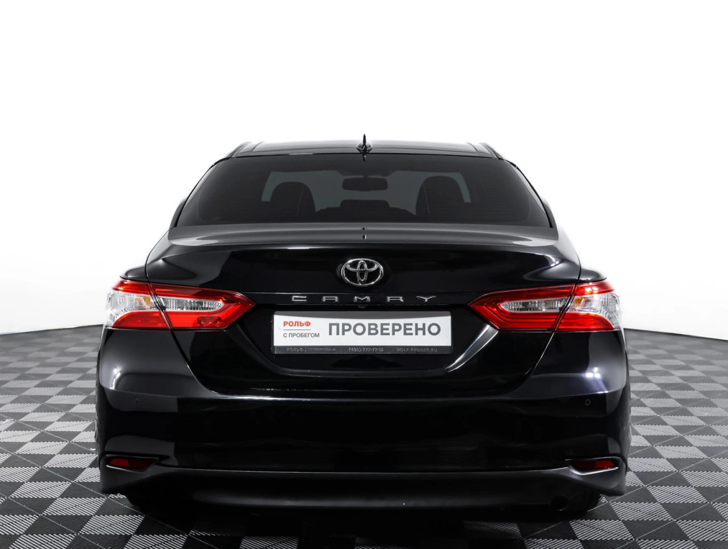 Toyota Camry, 2018