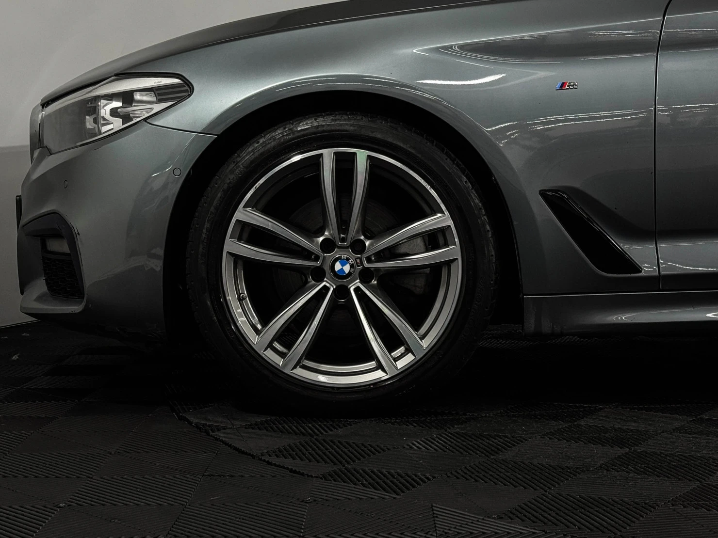 BMW 5 серии, 2018