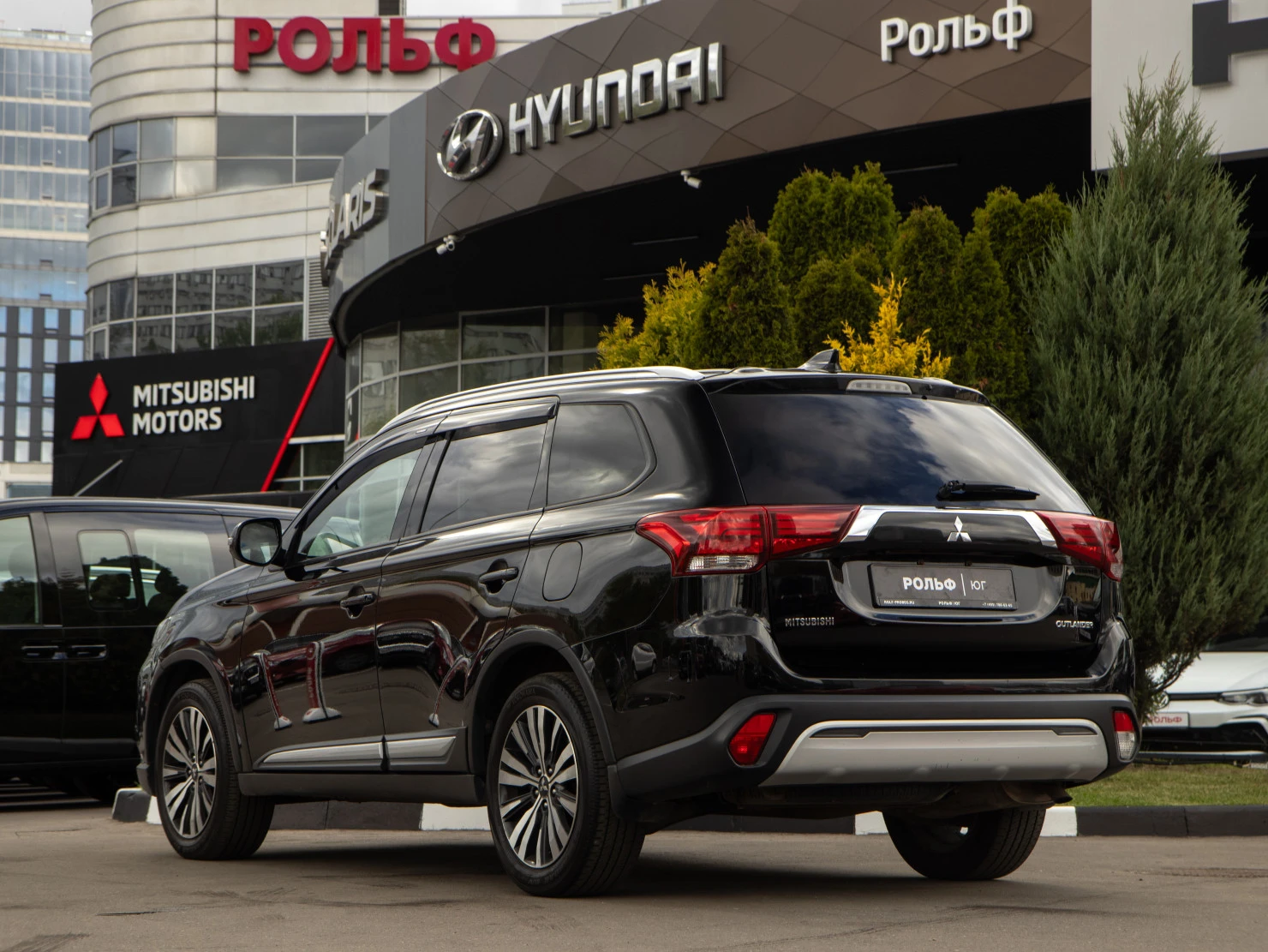 Mitsubishi OUTLANDER, 2019