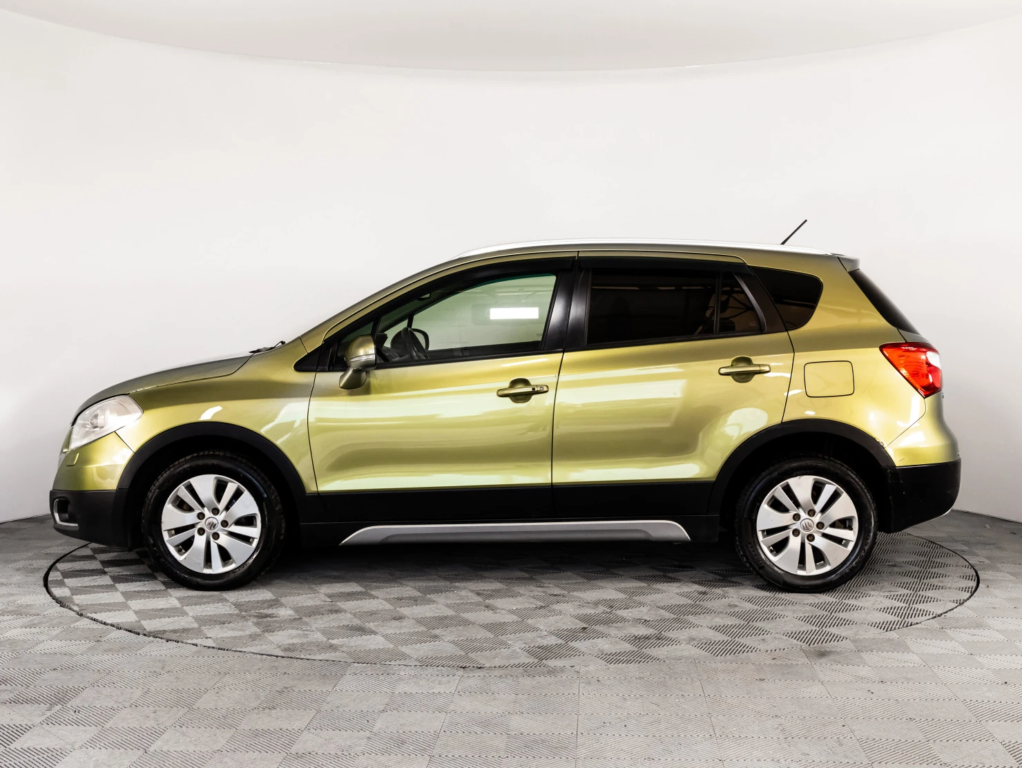 Suzuki SX4, 2014
