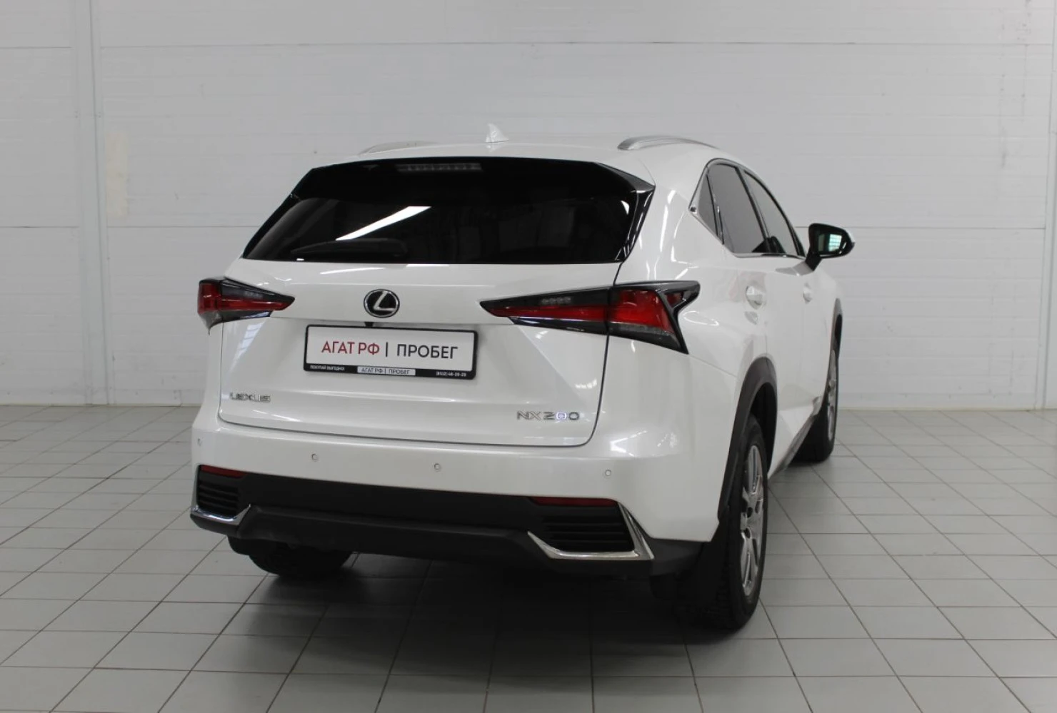 Lexus NX, 2019