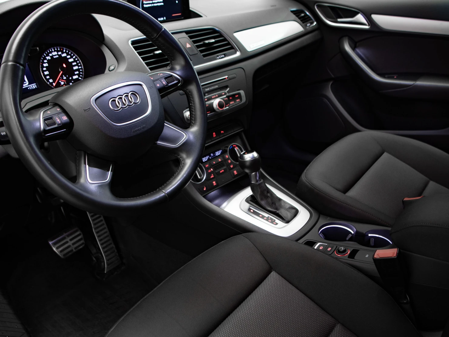 Audi Q3, 2015