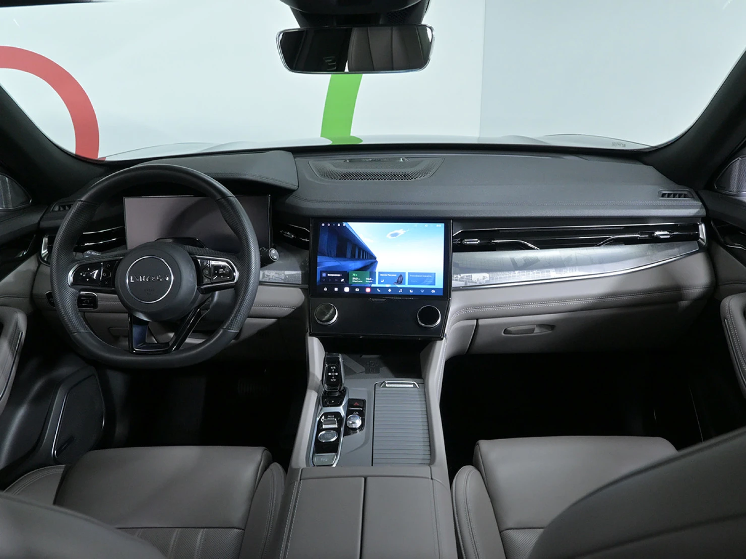 Lynk & Co 09, 2023
