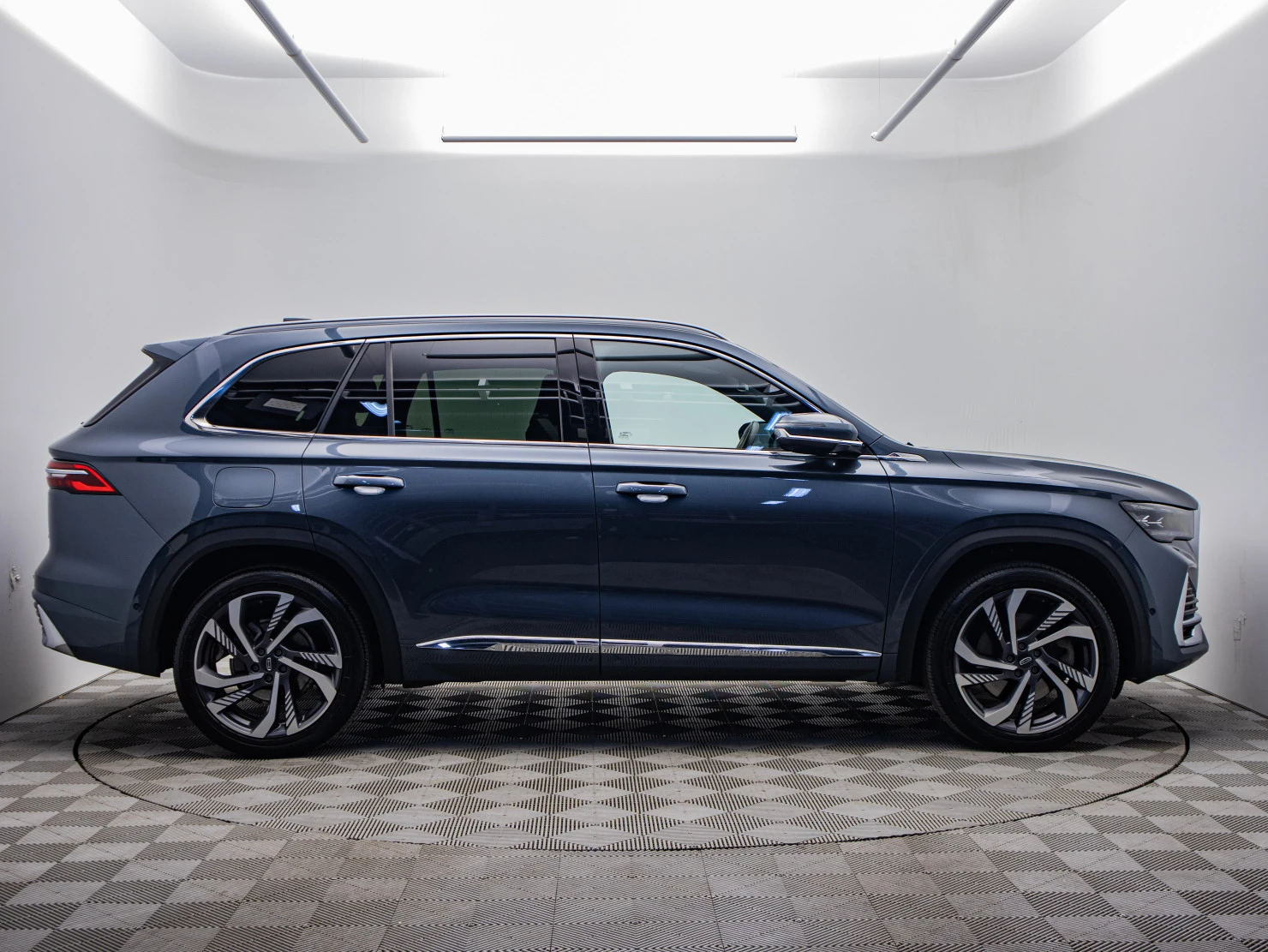 Geely Monjaro, 2023
