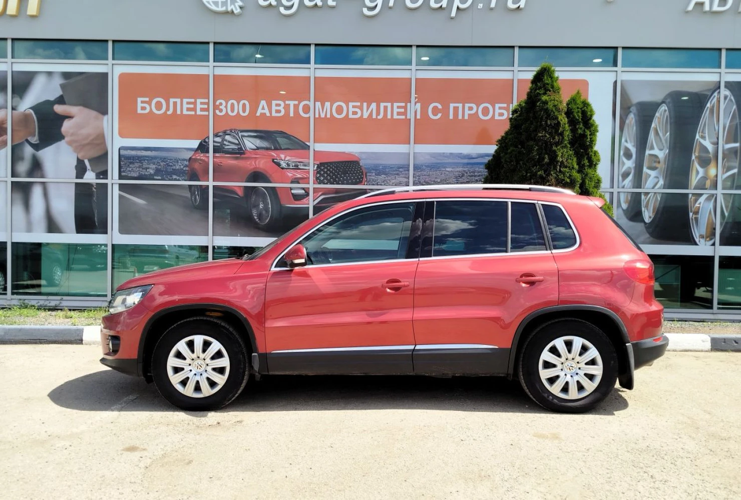 Volkswagen Tiguan, 2011
