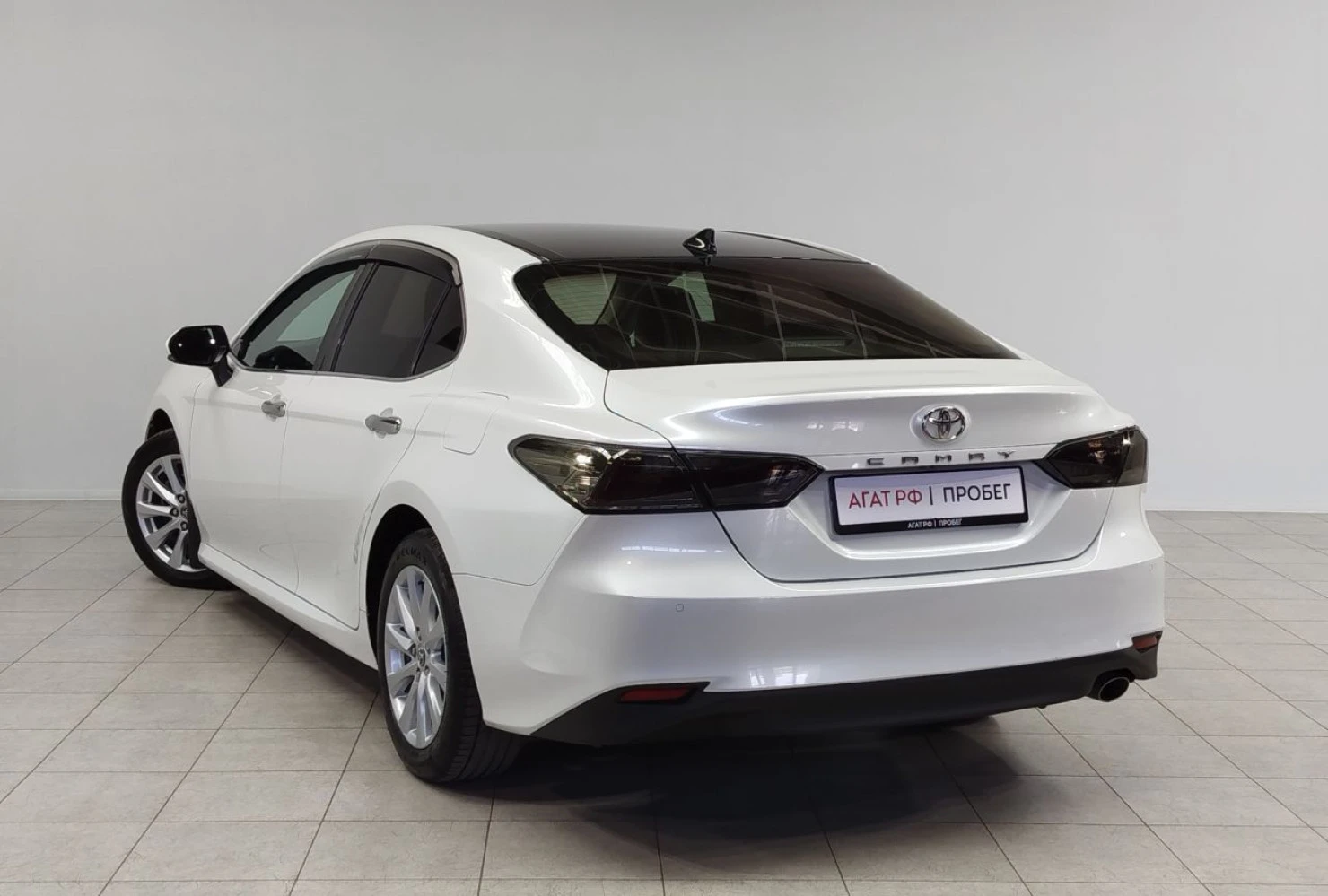 Toyota Camry, 2018