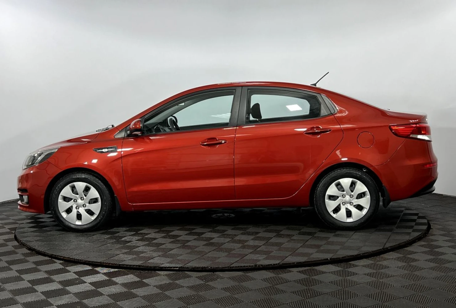 Kia Rio, 2015