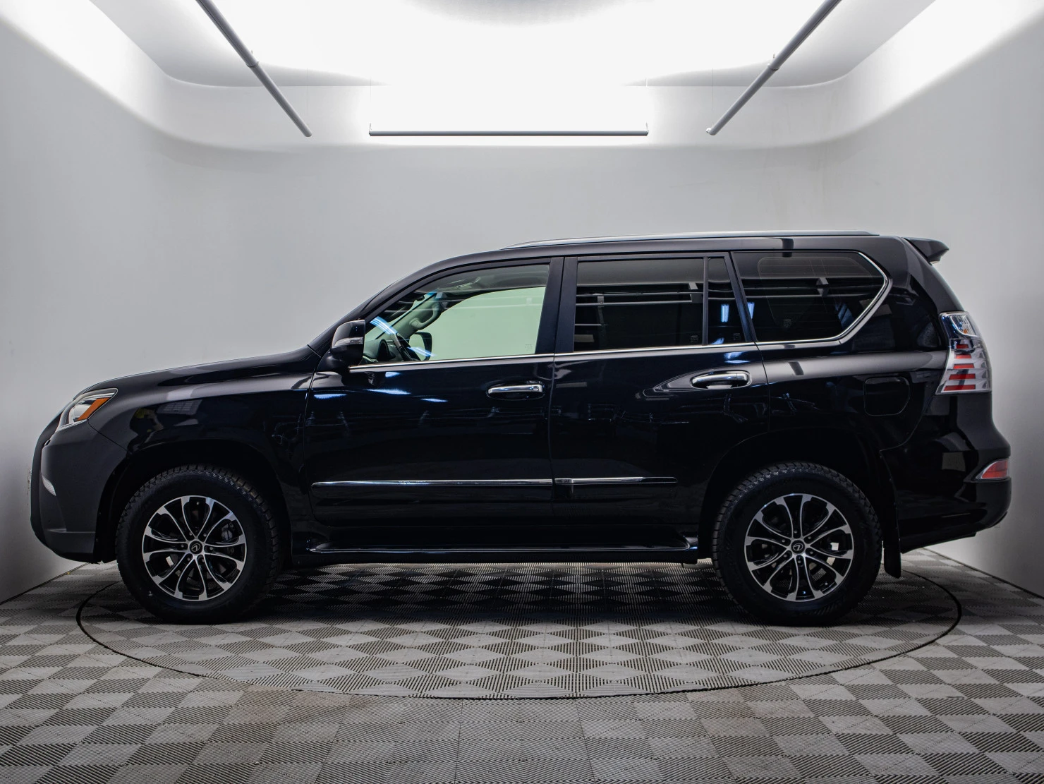 Lexus GX, 2015