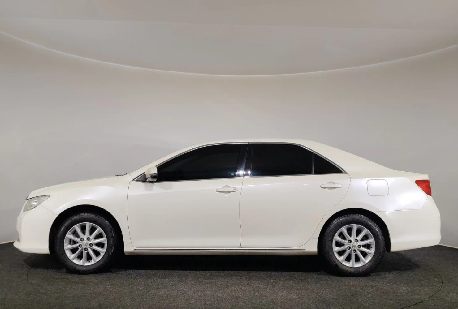 Toyota Camry, 2014