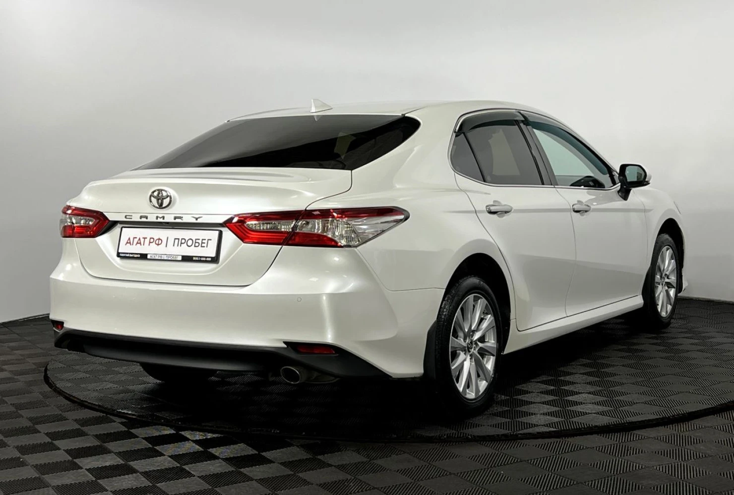 Toyota Camry, 2019