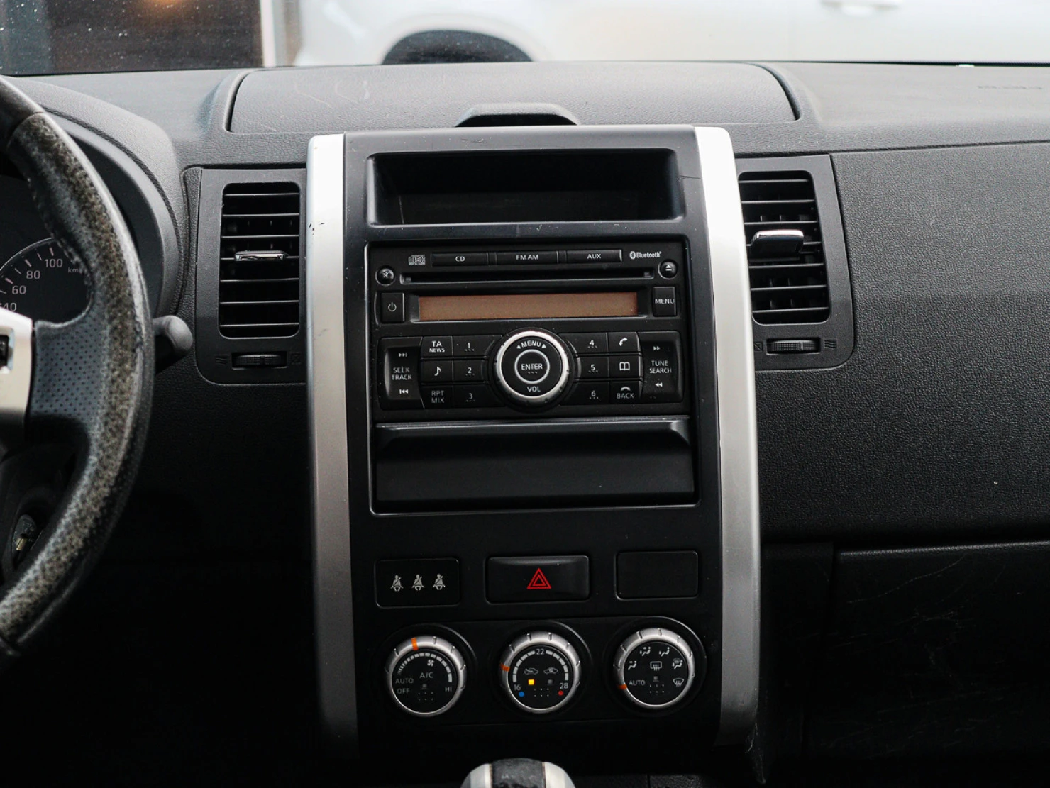 Nissan X-Trail, 2011