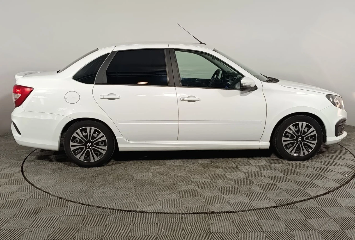 LADA (ВАЗ) Granta, 2024