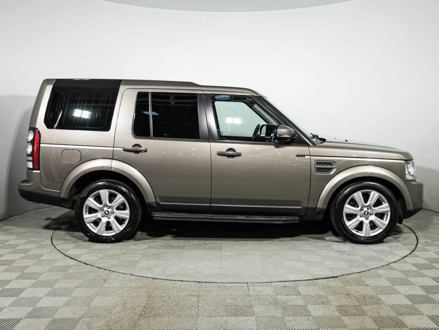 Land Rover Discovery, 2014