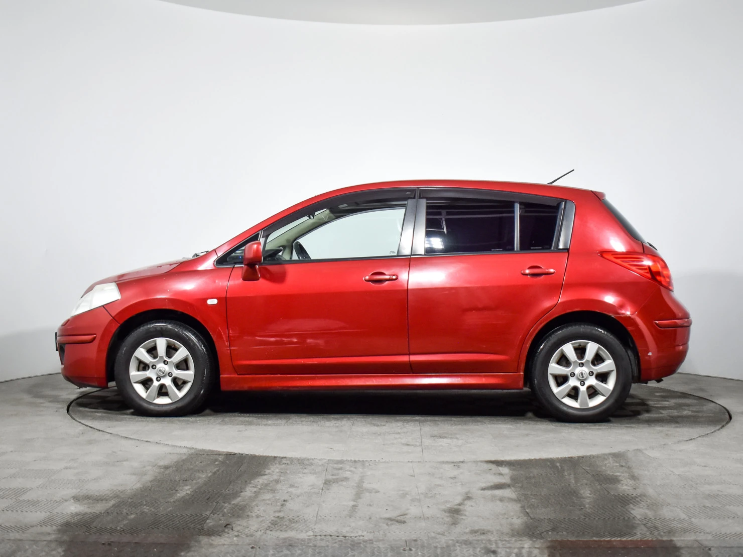 Nissan Tiida, 2011