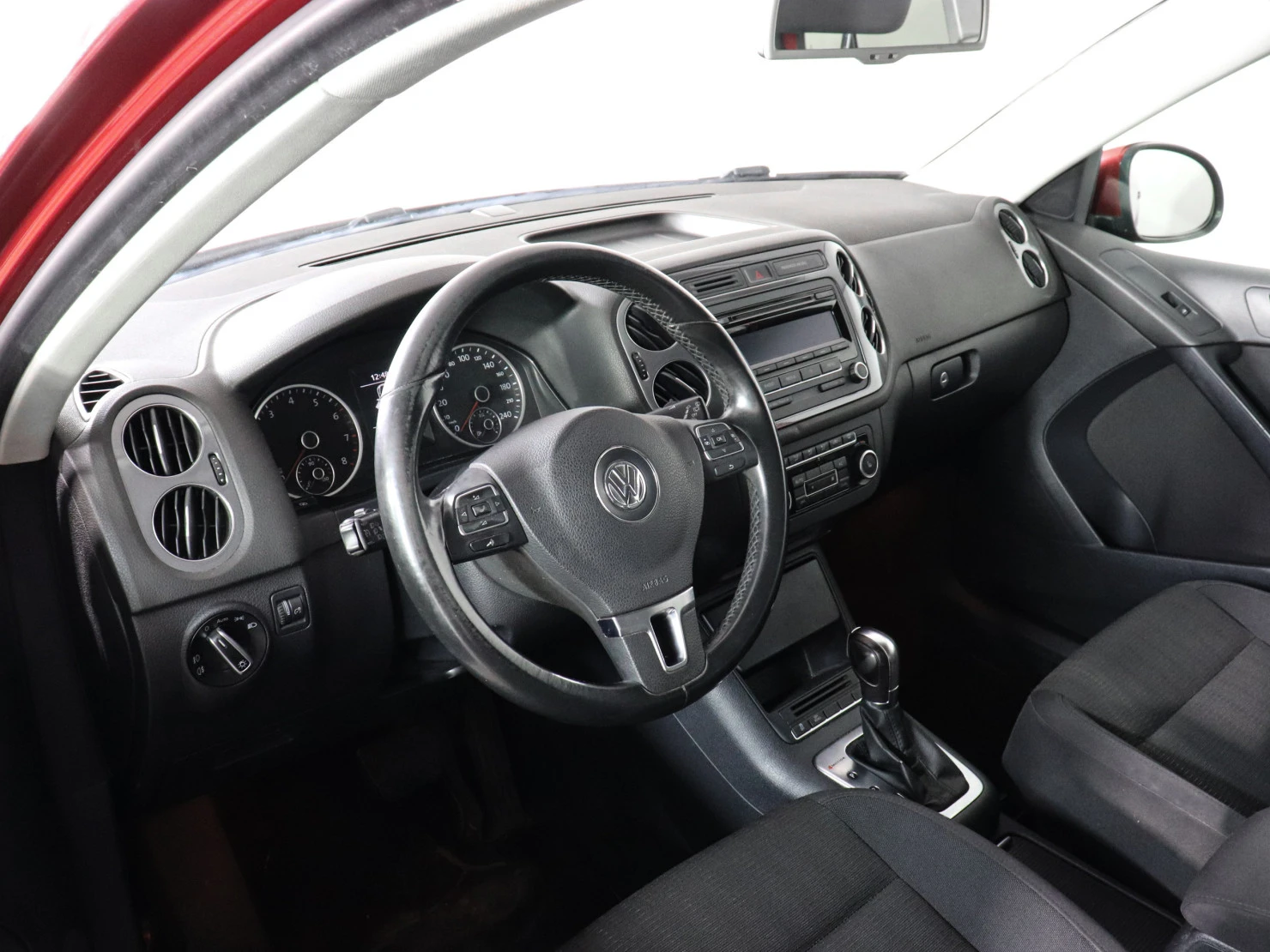 Volkswagen Tiguan, 2012