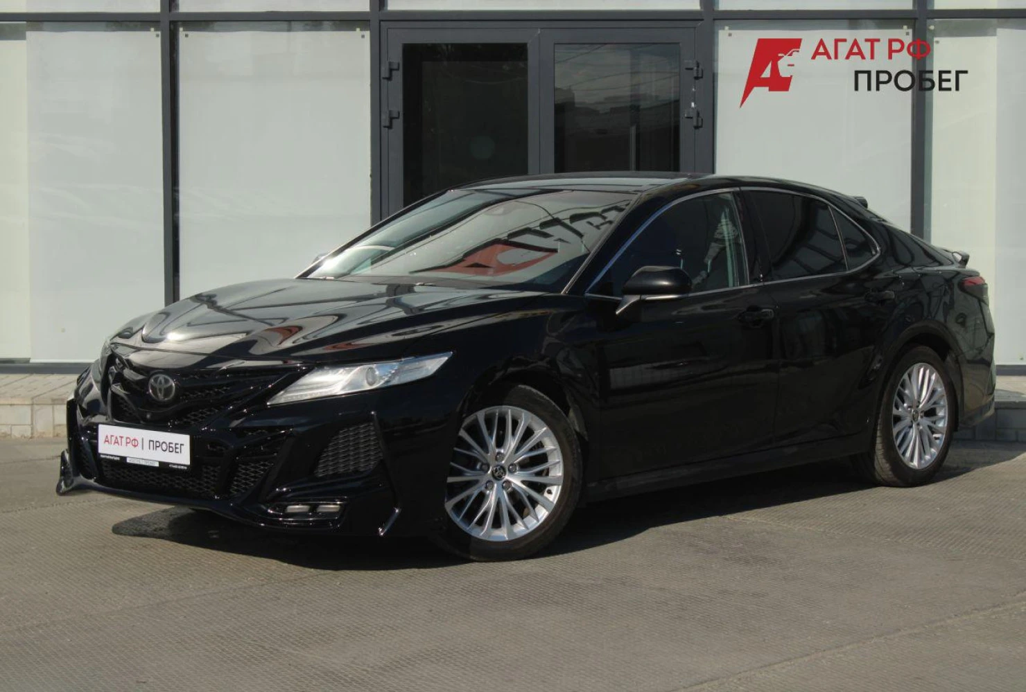 Toyota Camry, 2018