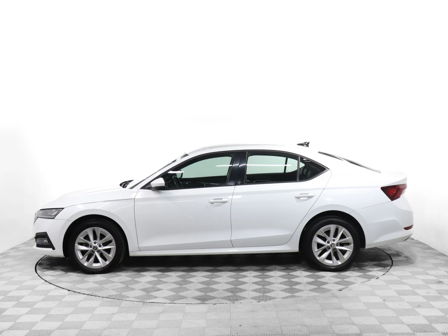 ŠKODA OCTAVIA, 2020
