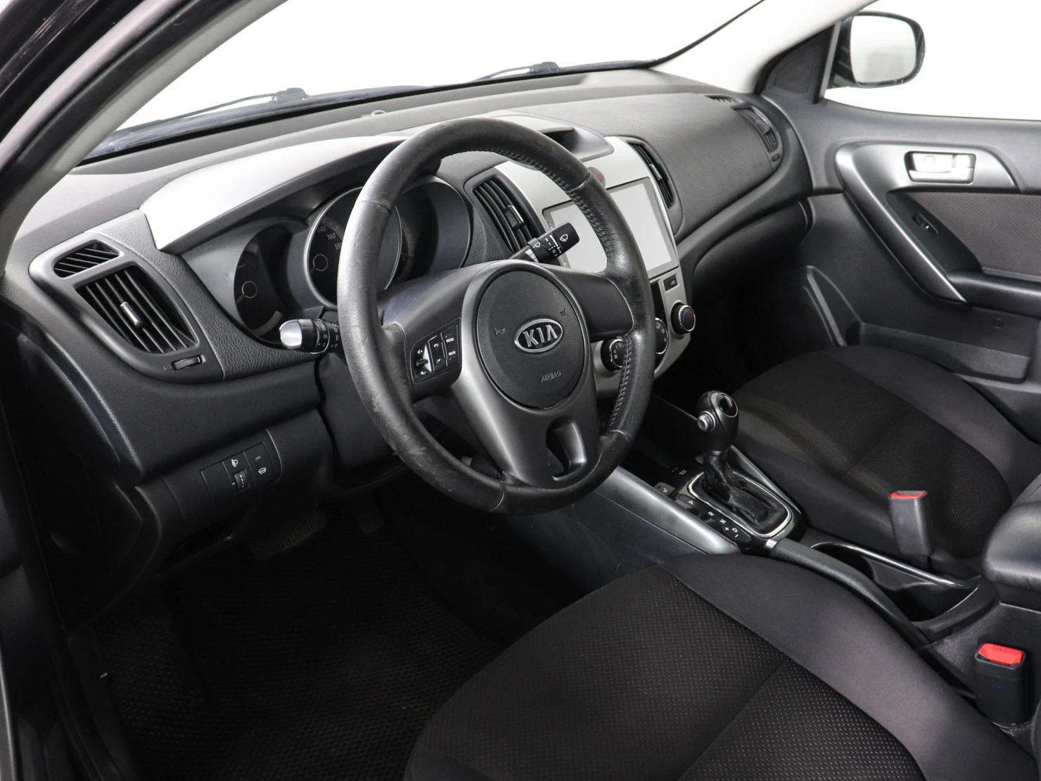 Kia Cerato, 2011