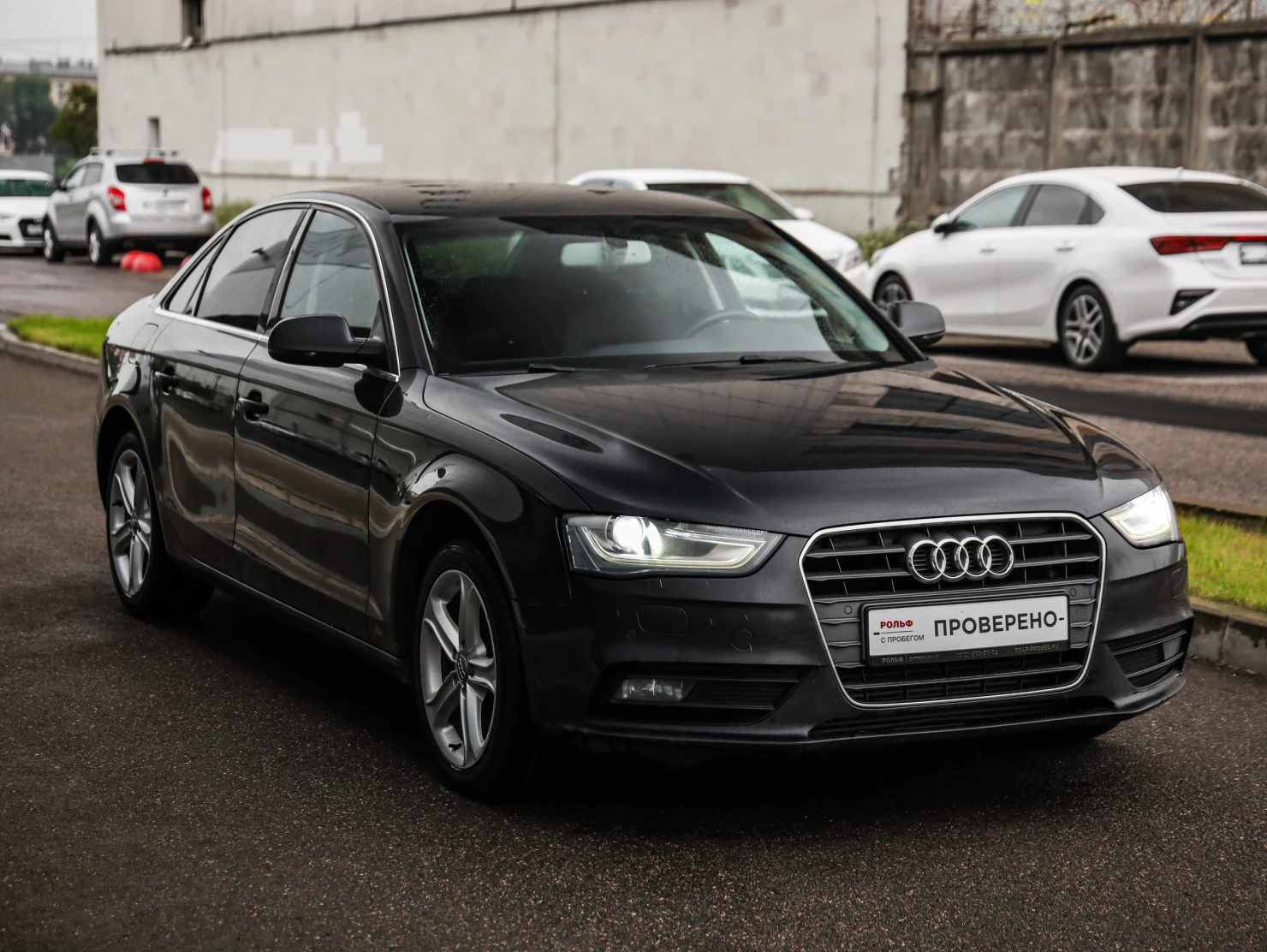 Audi A4, 2013