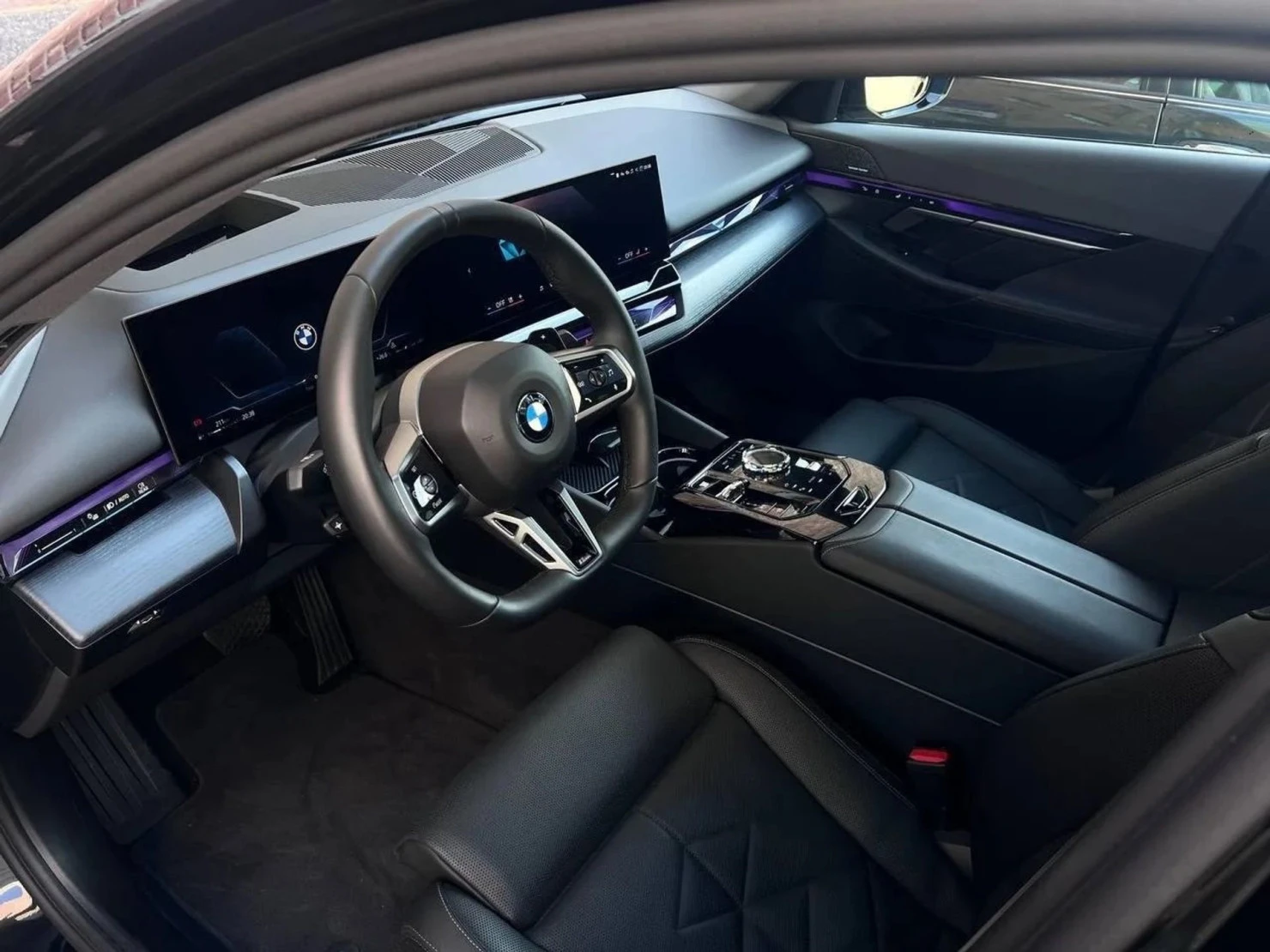 BMW 5 серии, 2025