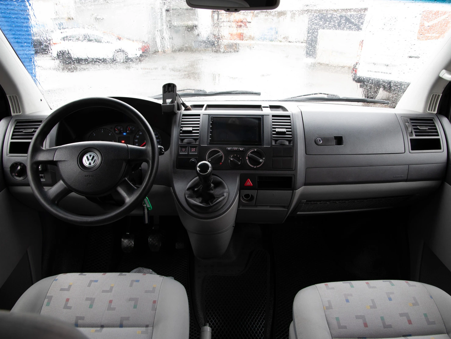 Volkswagen Caravelle, 2008