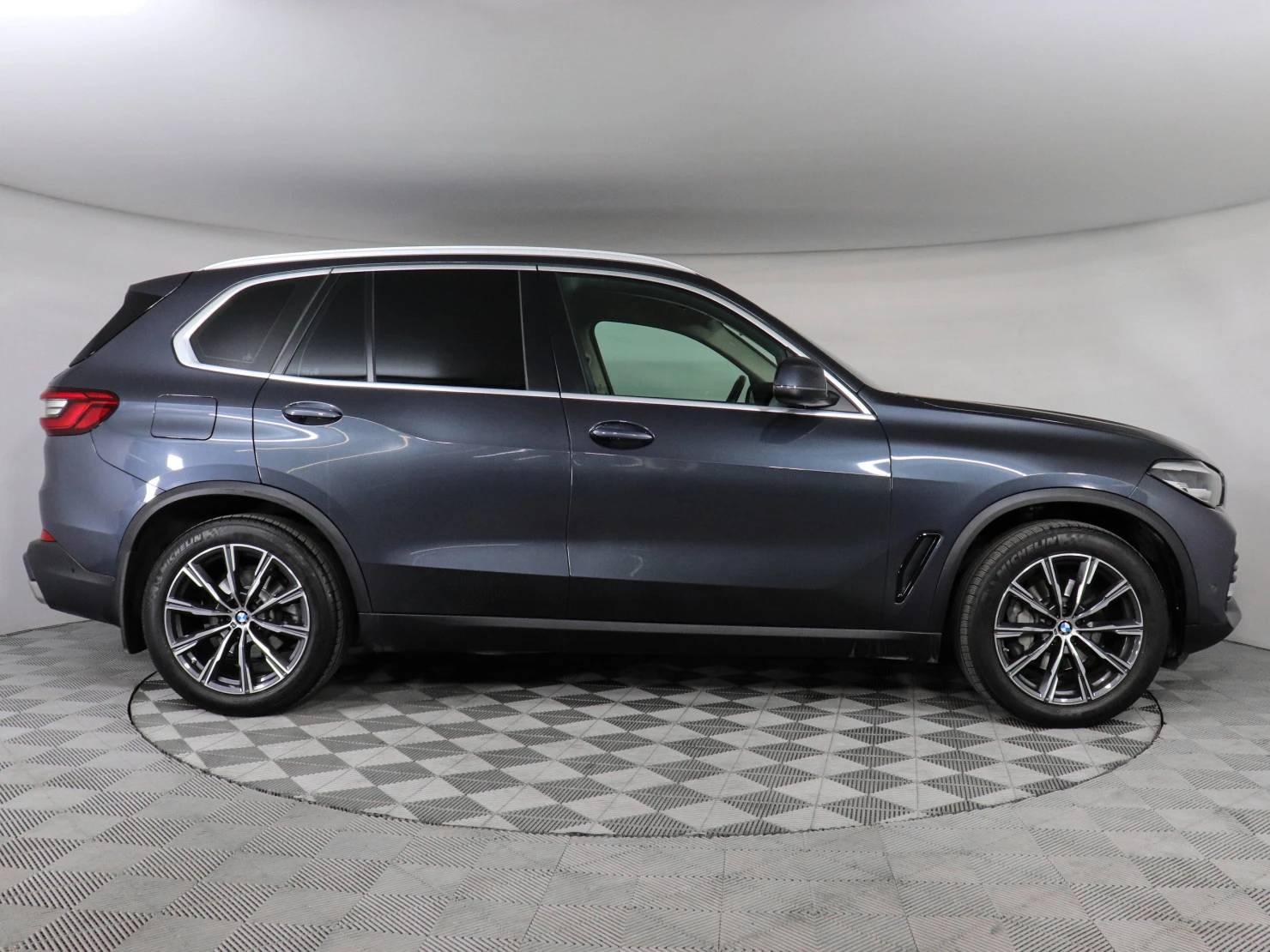 BMW X5, 2019