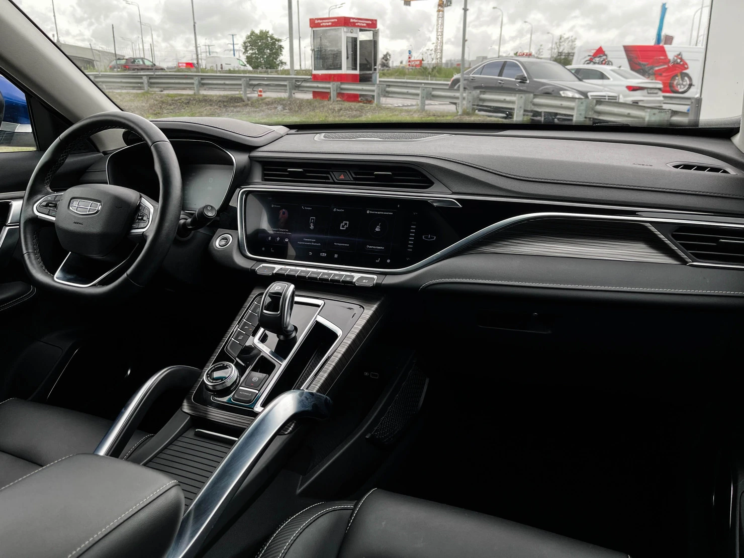 Geely Atlas Pro, 2023