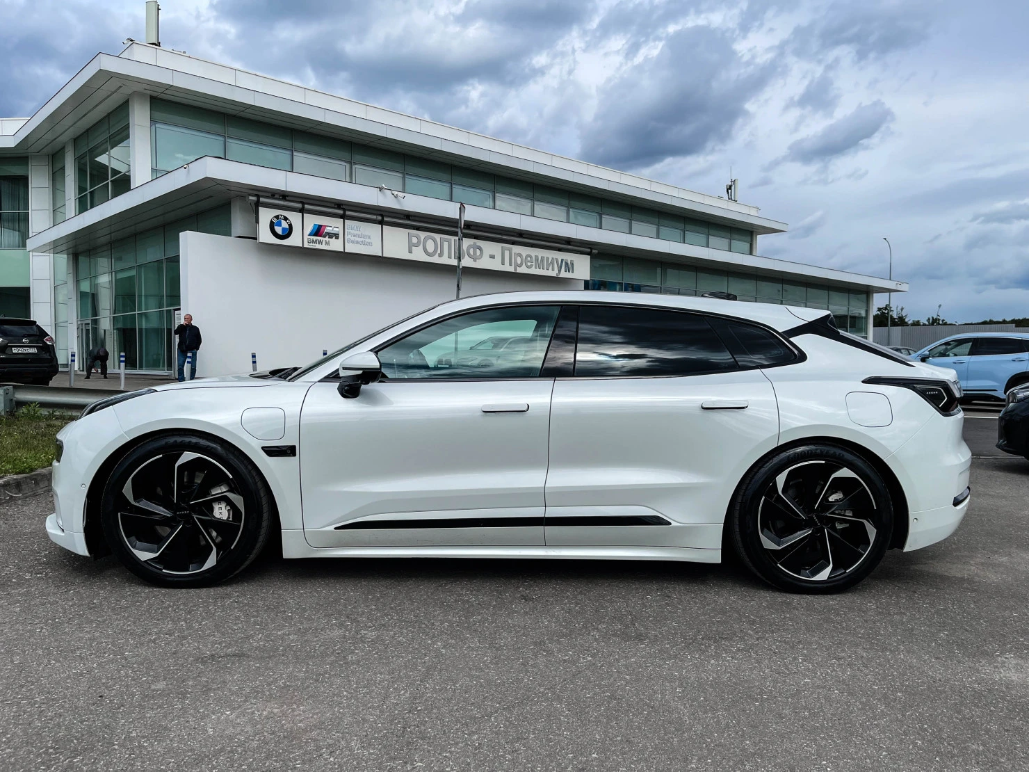 Zeekr 001, 2023