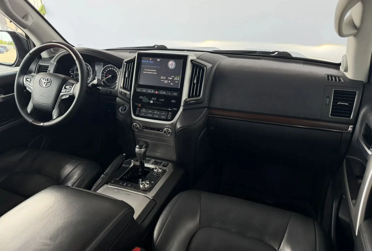 Toyota Land Cruiser, 2015