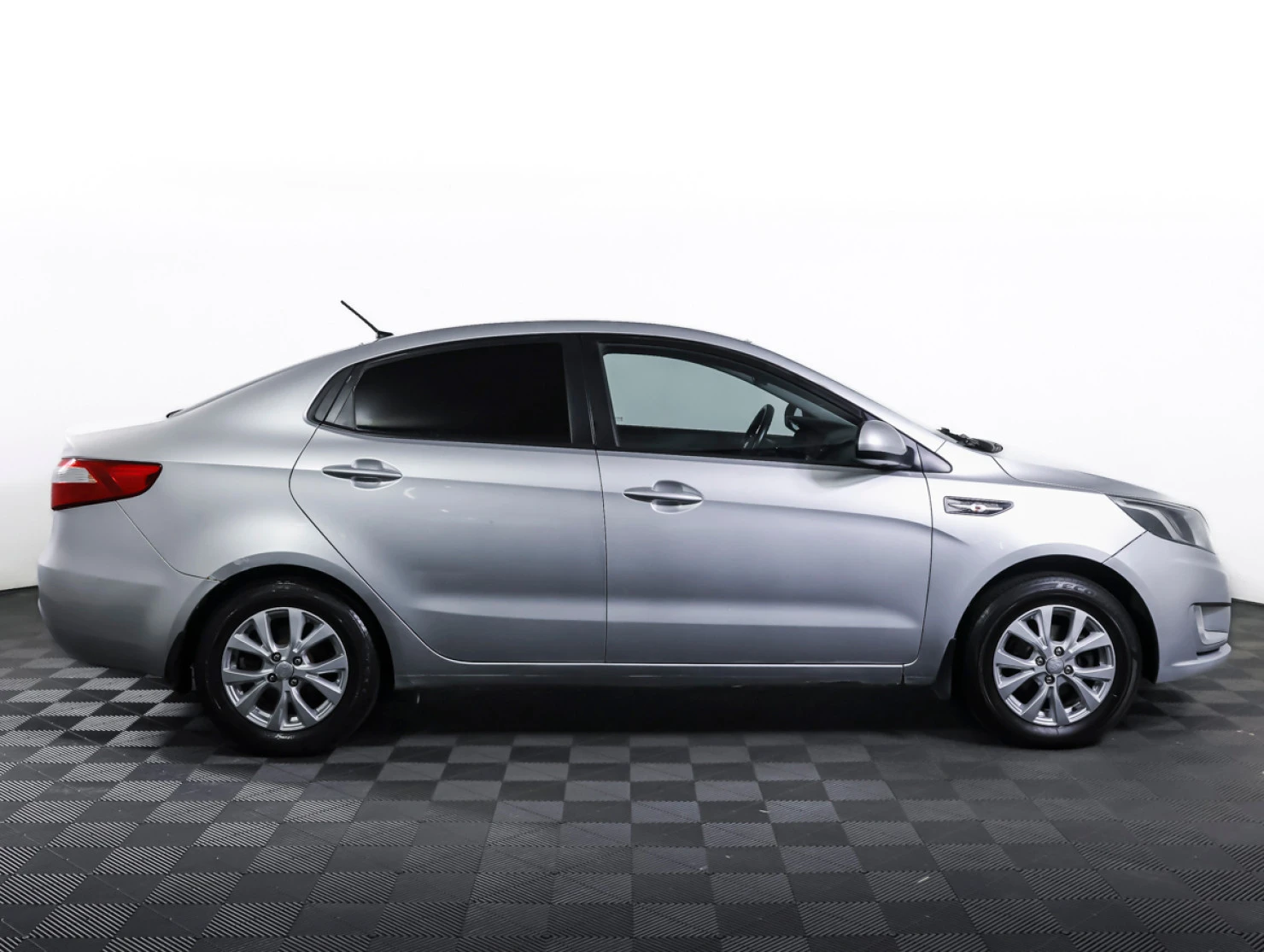 Kia Rio, 2012