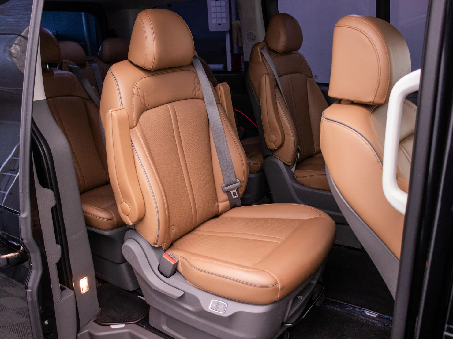 Hyundai Staria, 2021