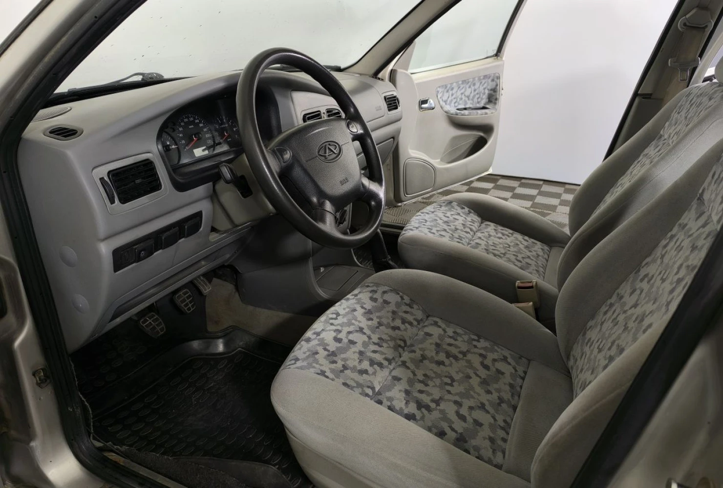 Chery Amulet (A15), 2006