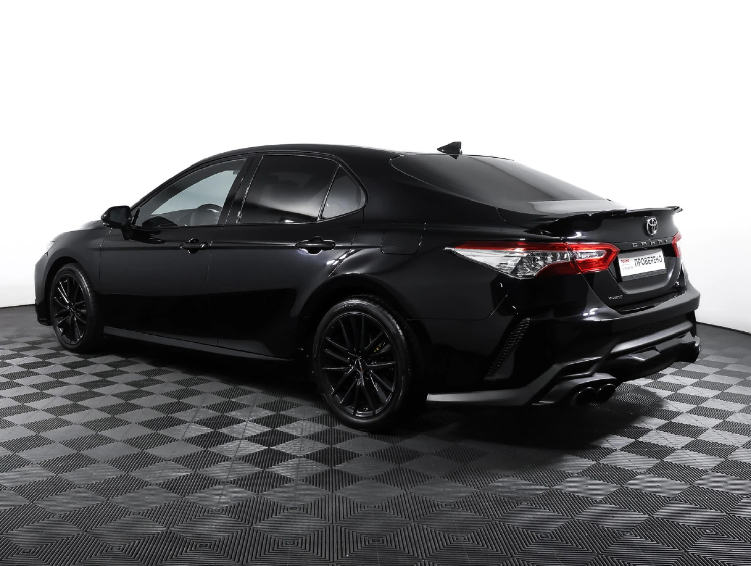 Toyota Camry, 2019