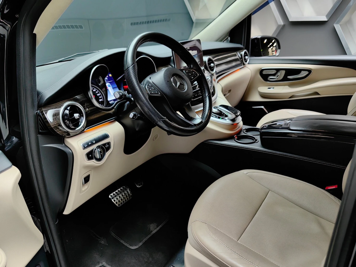 Mercedes-Benz V-Класс, 2018