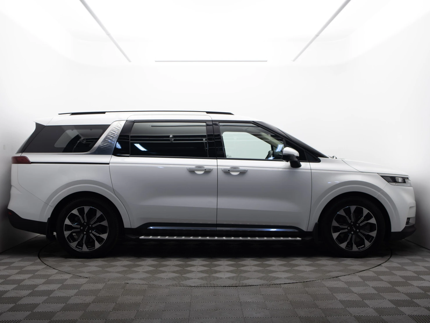 Kia Carnival, 2022