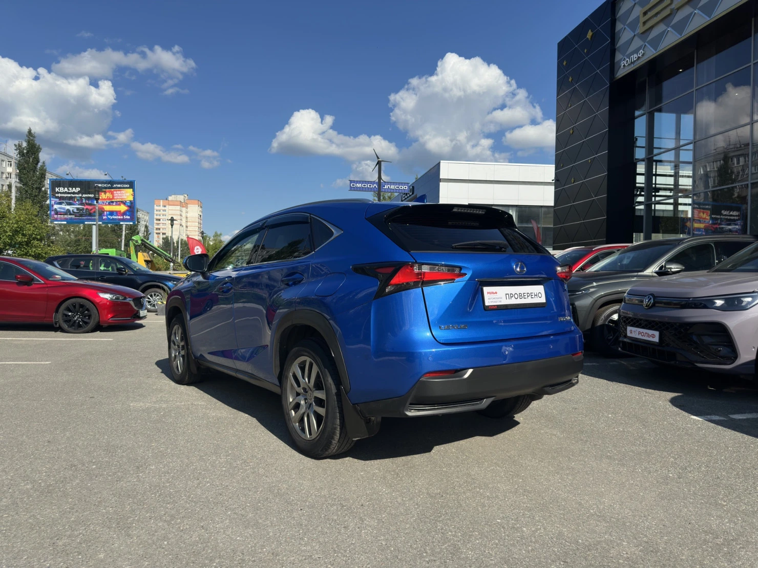 Lexus NX, 2017