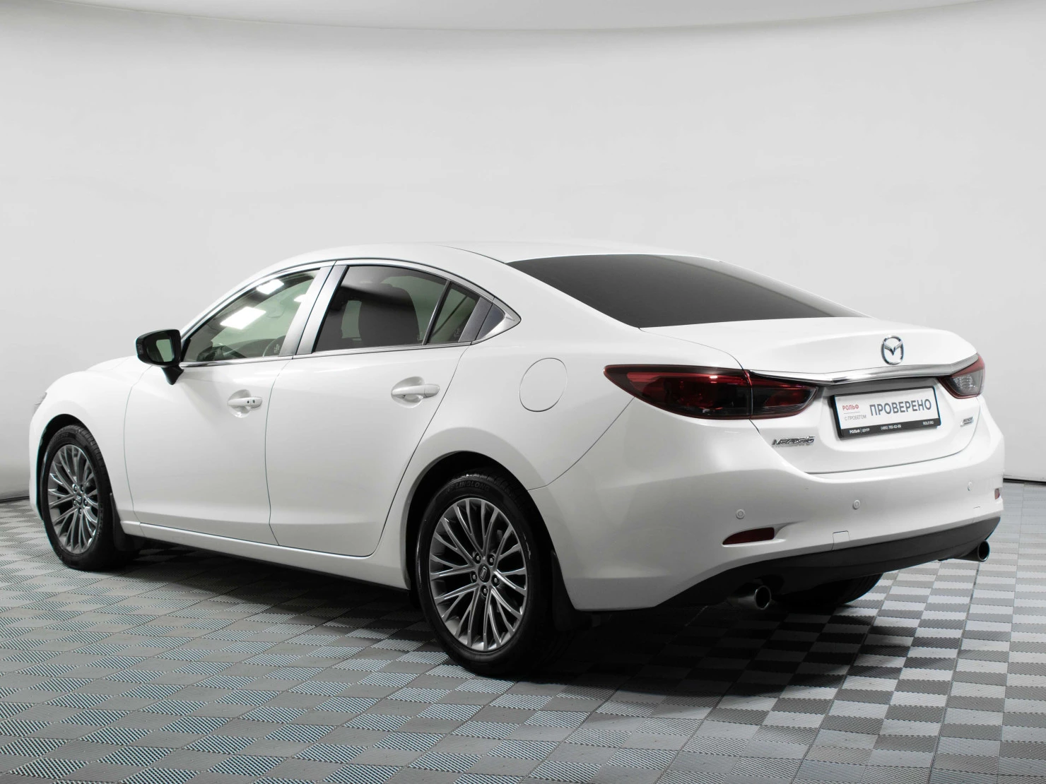 Mazda 6, 2015