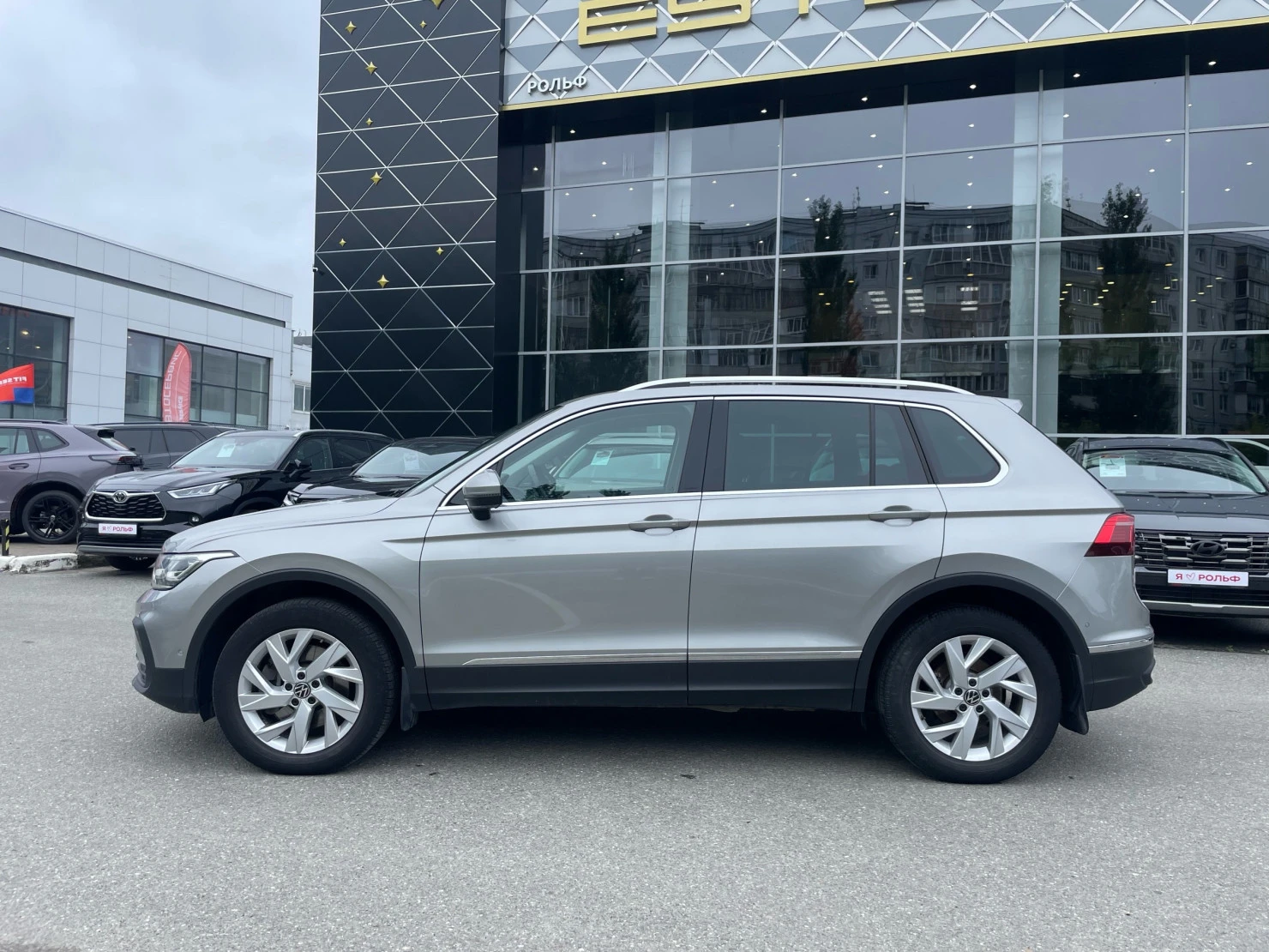 Volkswagen Tiguan, 2021