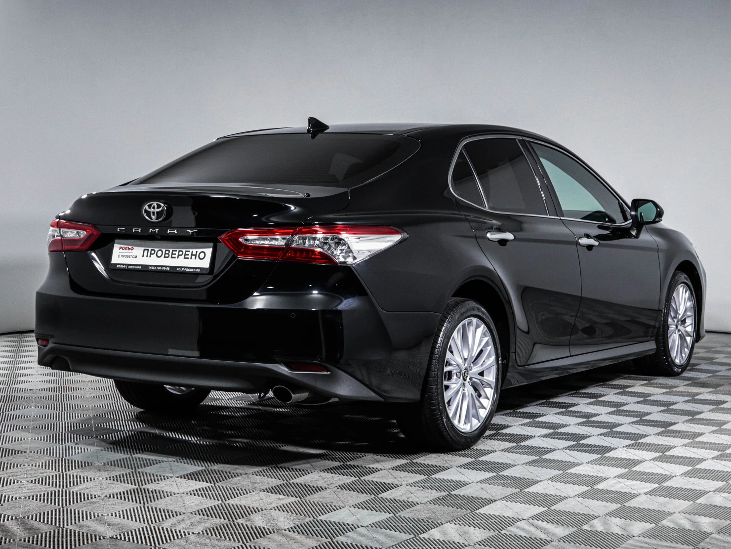 Toyota Camry, 2020