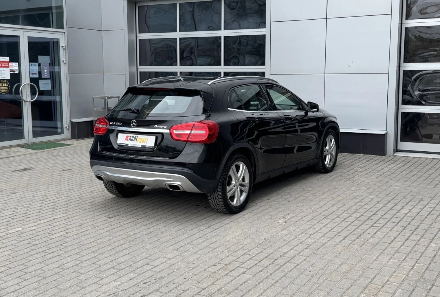 Mercedes-Benz GLA, 2014